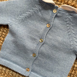 Completo azzurro con colletto tondo e ricamo orsetto Mi Lucero x LA NUVOLA LAB I25070