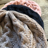 Cappellino cuffietta newborn in pura lana merinos lavorata Aliap 4972