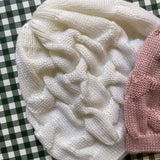 Cappellino cuffietta newborn in pura lana merinos cuori Aliap 4813