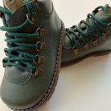 Scarpe pelle stringata verde B3126