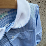 Grembiule LAB vichy bianco e azzurro collo tondo profilato in cotone