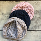 Cappellino cuffietta newborn in pura lana merinos lavorata Aliap 4972