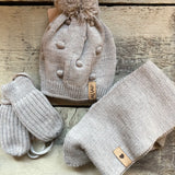Cappello in pura lana merinos lavorazione nocciole con pom pom Aliap 4422