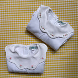 Tutina LAB colletto smerlato con ricamo roselline