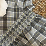 Abito newborn tartan grigio con ricamo punto smock Isi F25I111VERS
