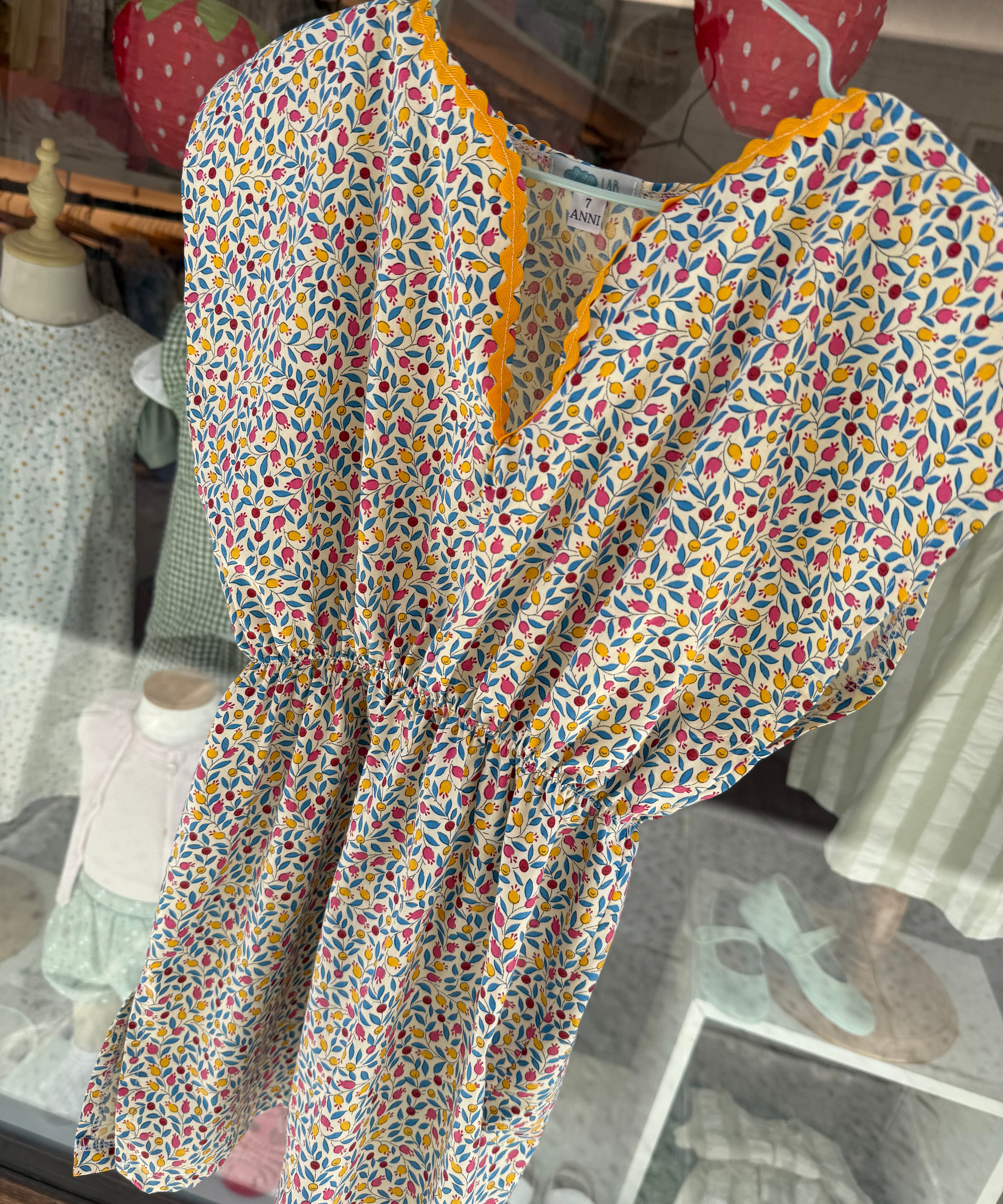 Kaftano LAB fiorellini con maxi serpentina