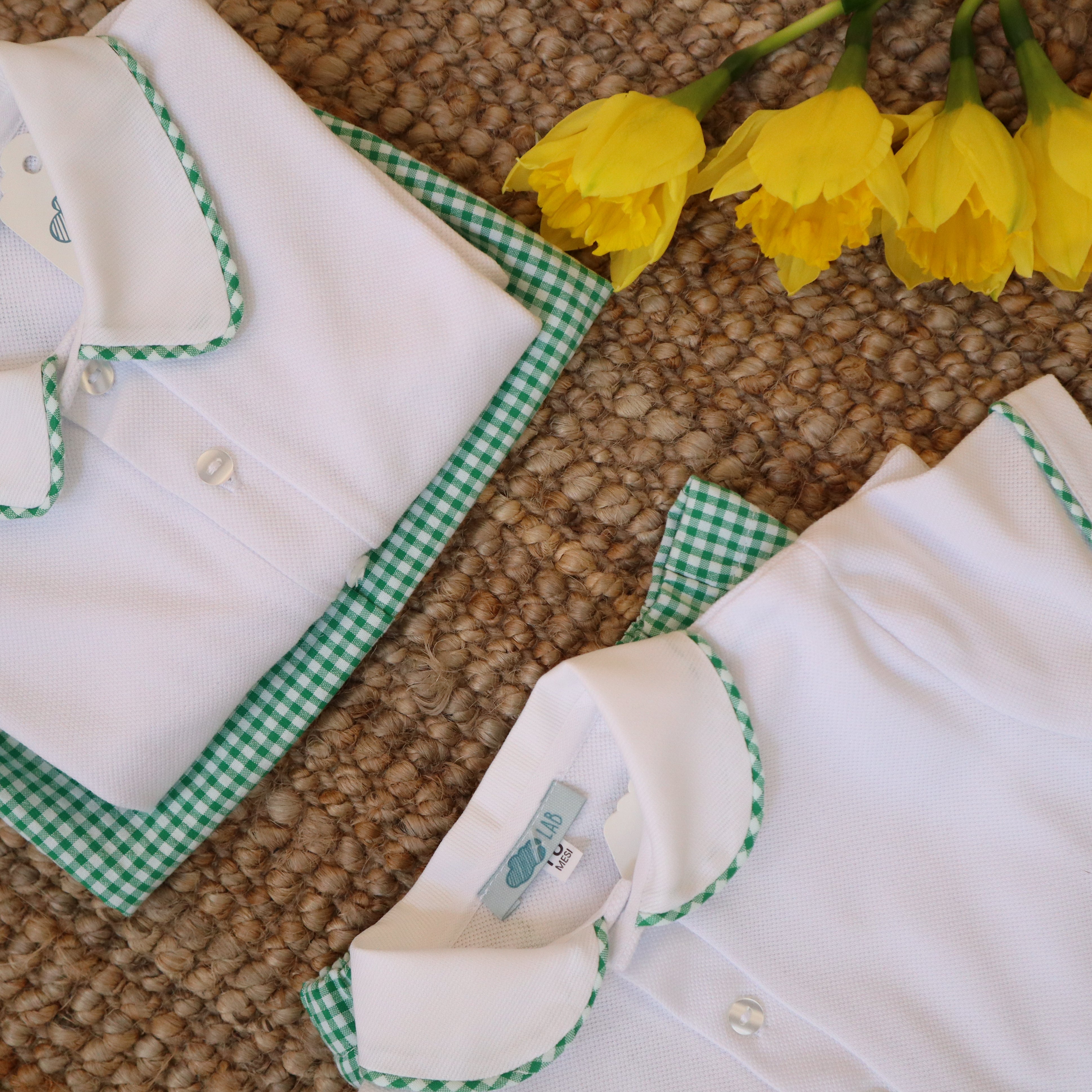 Completo LAB Fabio polo in piquet dettagli fantasia e bermuda vichy verde e bianco