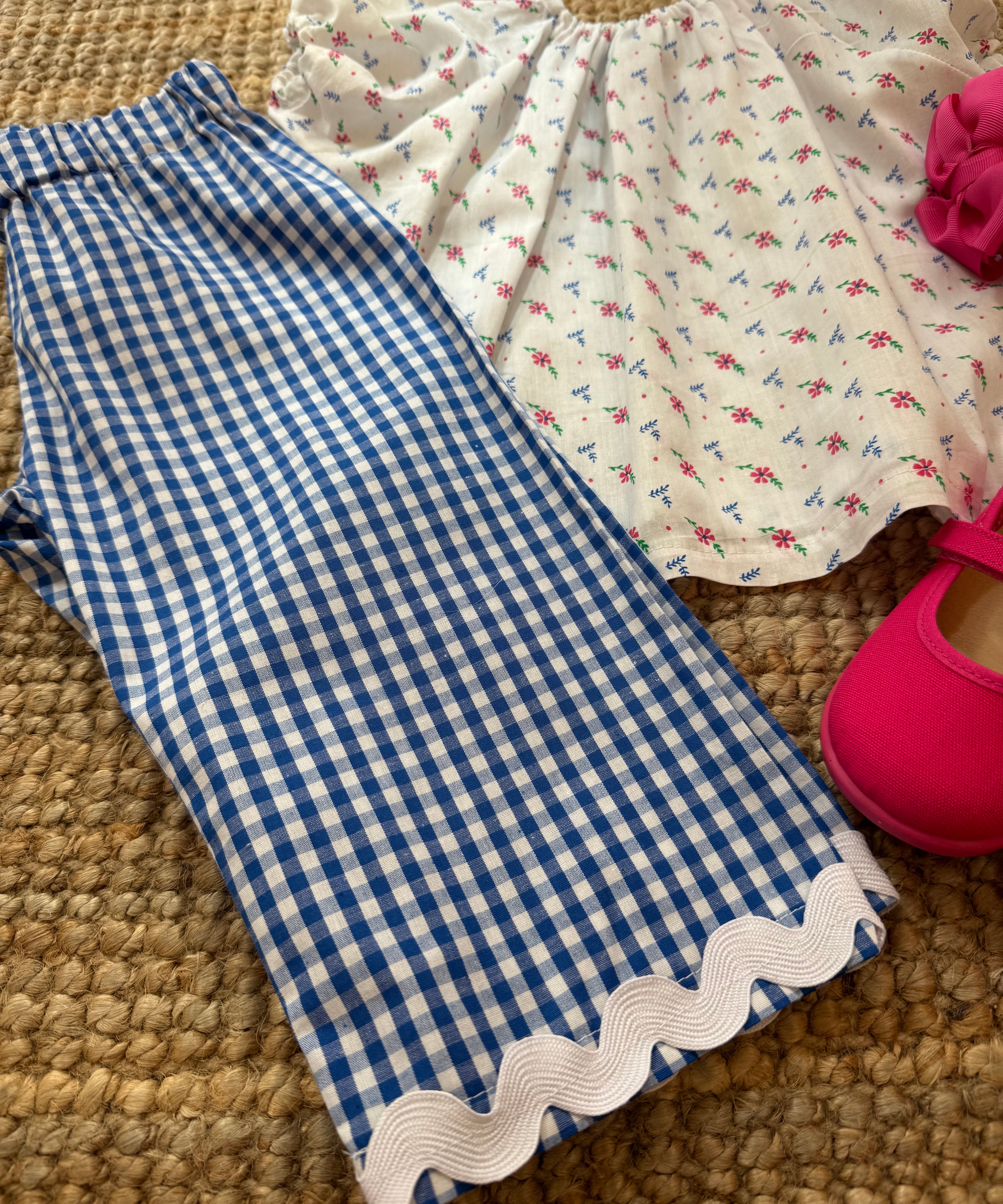 Pantalone pinocchietto Sandra LAB vichy bianco e blu con maxi serpentina in bianco