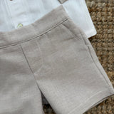 Completo camicia bianco e bermuda sabbia Deolinda DBV26624