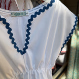 Kaftano LAB bianco con serpentina blu