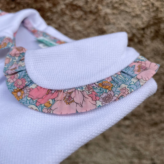 Polo Flora LAB manica lunga colletto rotondo rifinito frill fiori rosa