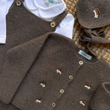 Completo spezzato newborn caffè salopette e cardigan ricamato a mano ricci Mi Lucero x LA NUVOLA LAB 26265 25263