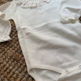 Body collo rouches ricamo rosa BG208G BabyGi