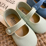 White ballet flats art 17301