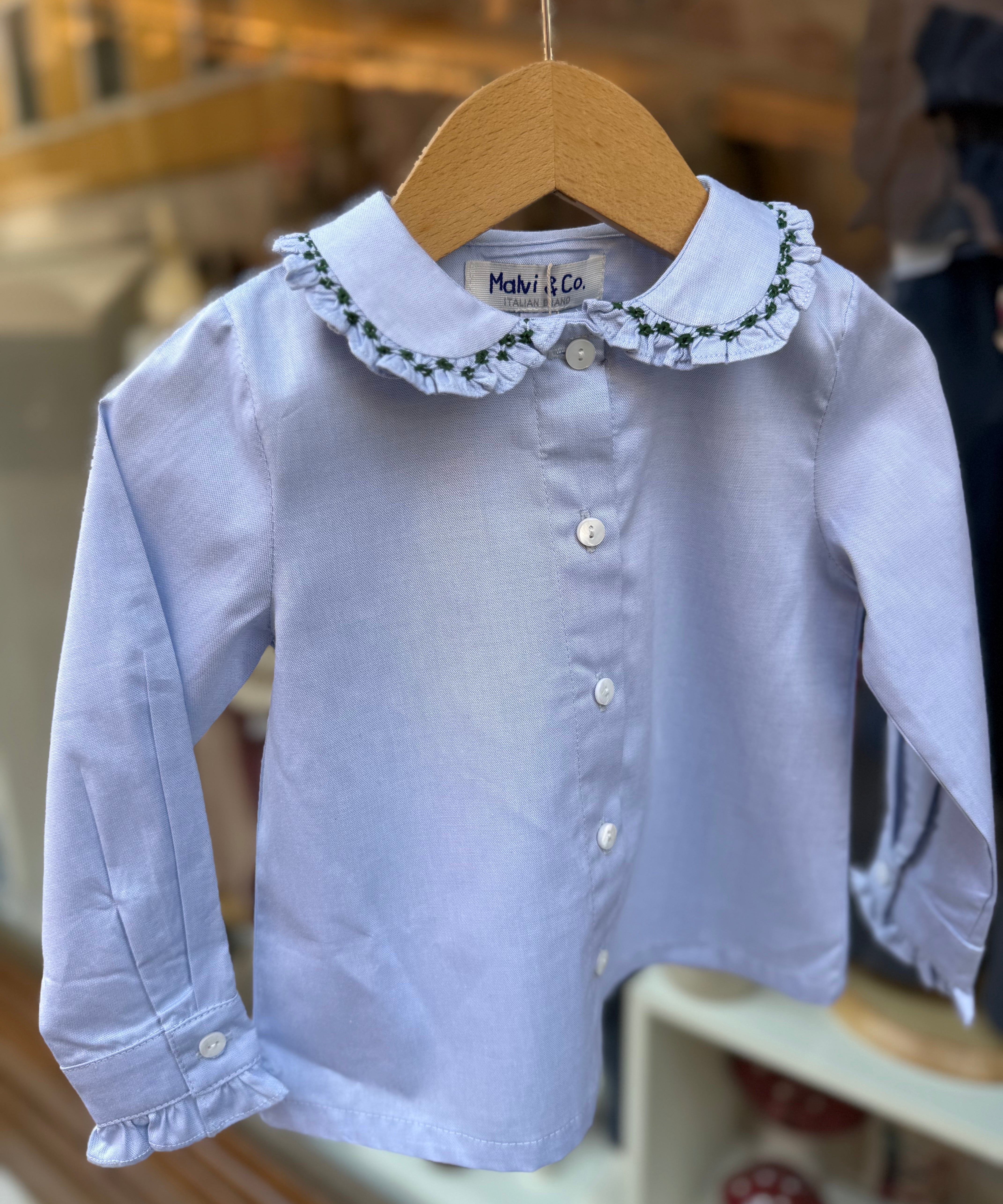 Camicia in oxford con colletto ricamo smock verde e rouches Malvi F26M021CAOO
