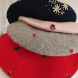 Cappello basco LAB ricamato a mano