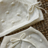 Completo incrociatino + bloomers lavorazione noccioline latte Mi Lucero x LA NUVOLA LAB I25307 I25309