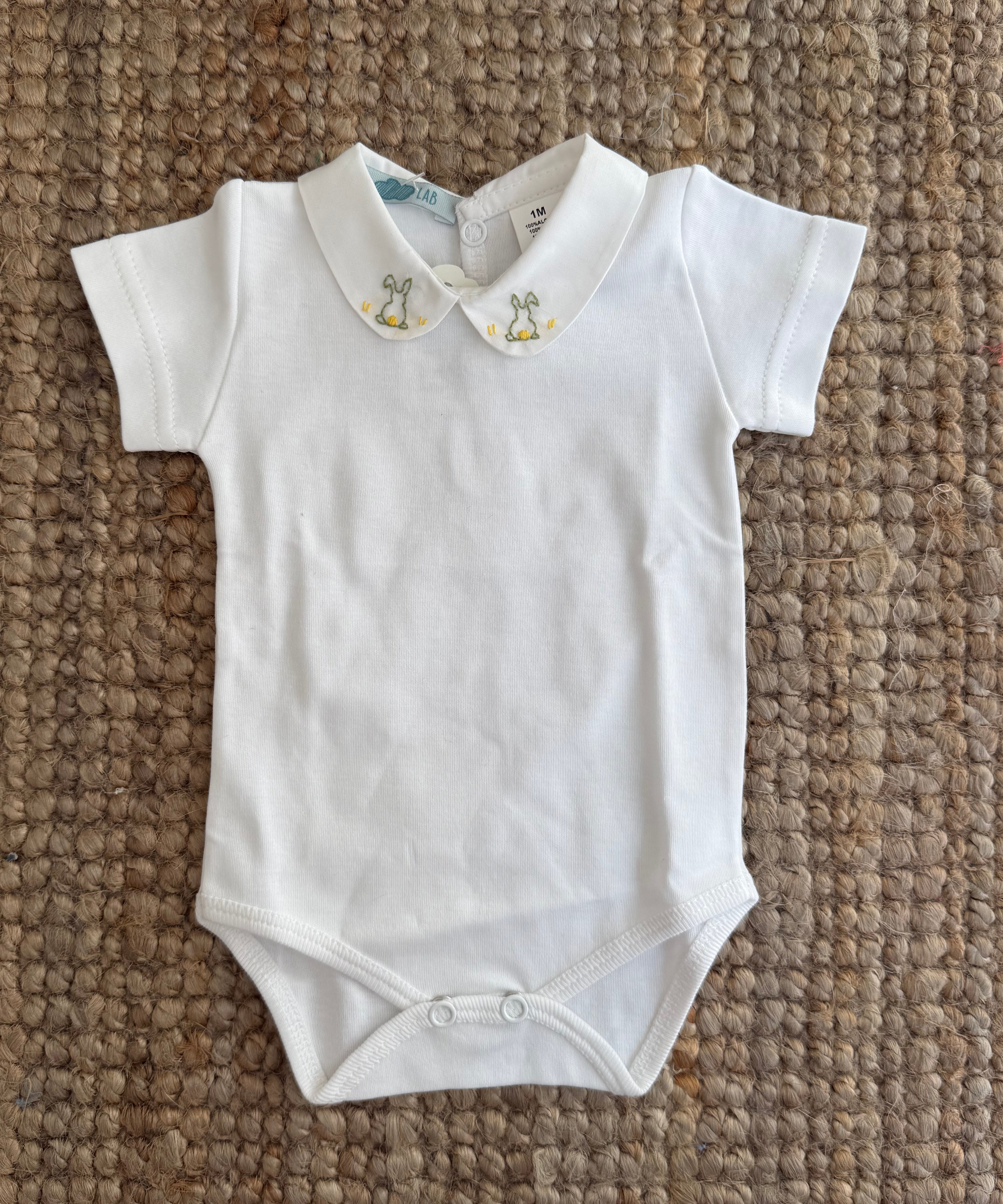 Body LAB newborn colletto ricamato coniglietti