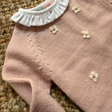 Completo rosa con colletto frill e ricamo fiorellini Mi Lucero x LA NUVOLA LAB I25070