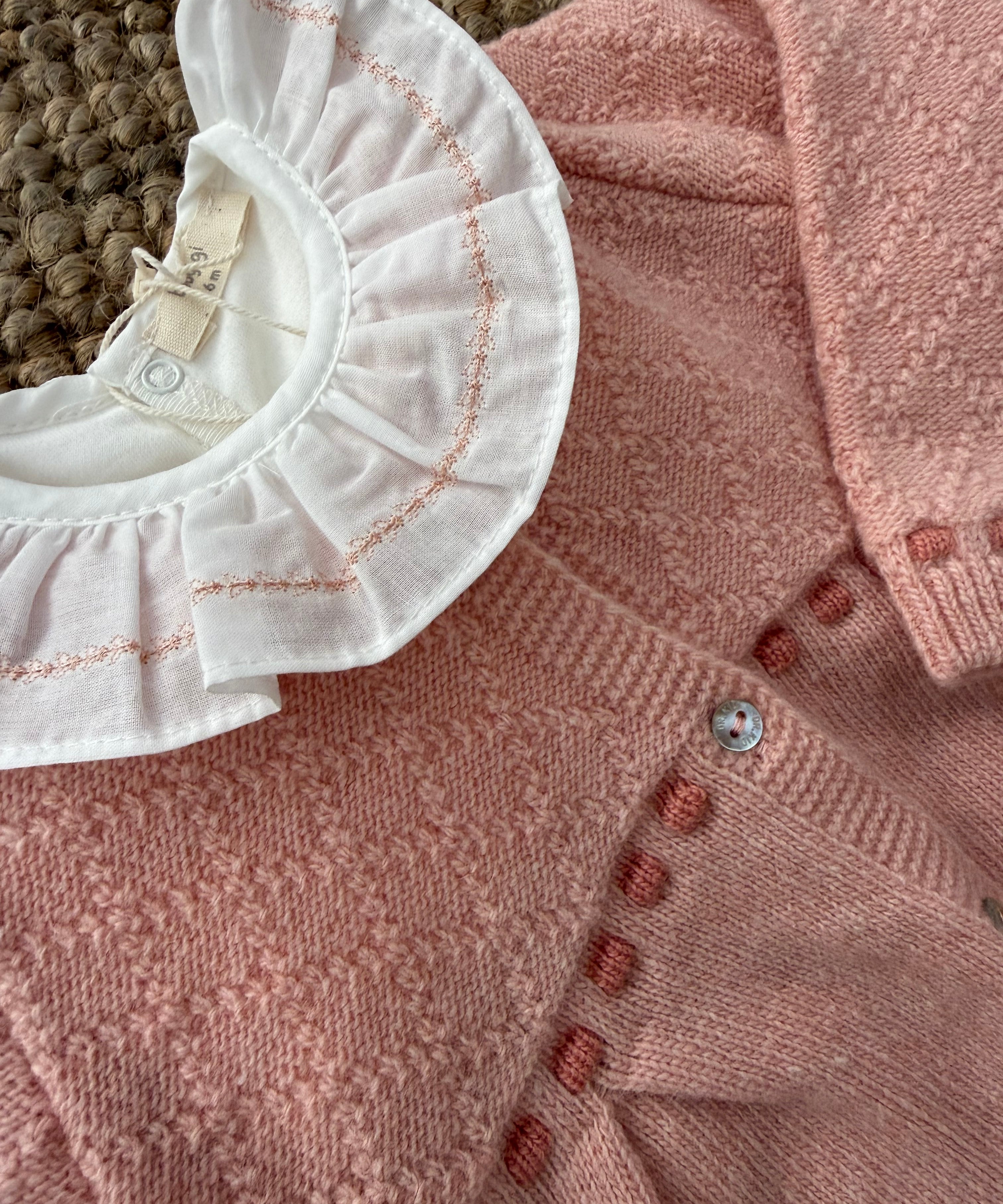 Cardigan rosa lavorato DK240 DrKid