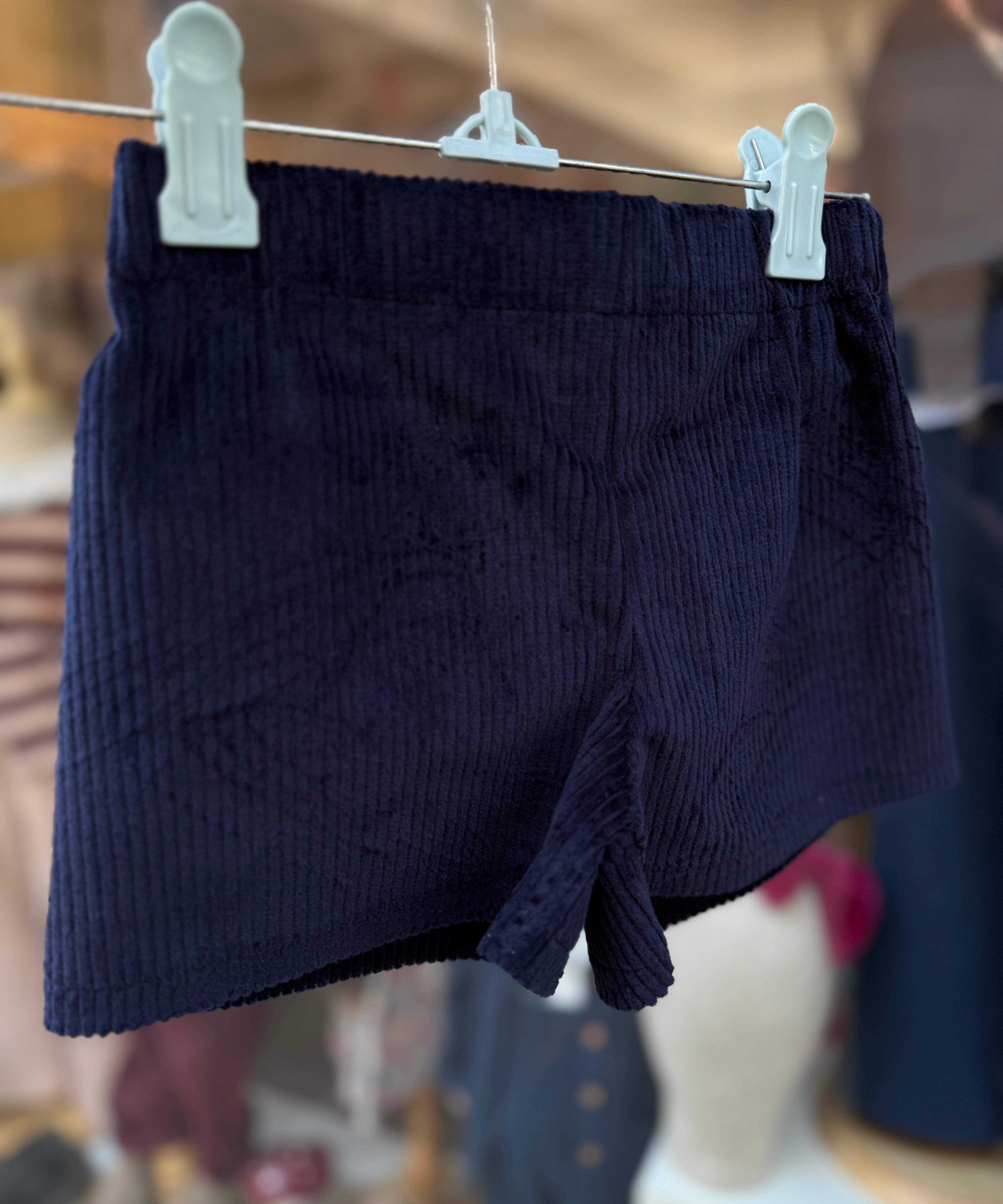 Shorts LAB Sara in velluto a coste larghe blu