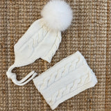 Cappello lana merino latte trecce con pompom Mi Lucero x LA NUVOLA LAB I25297