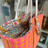 Maxi borsa LAB maxi vichy fucsia fluo e giallo + fiorellini