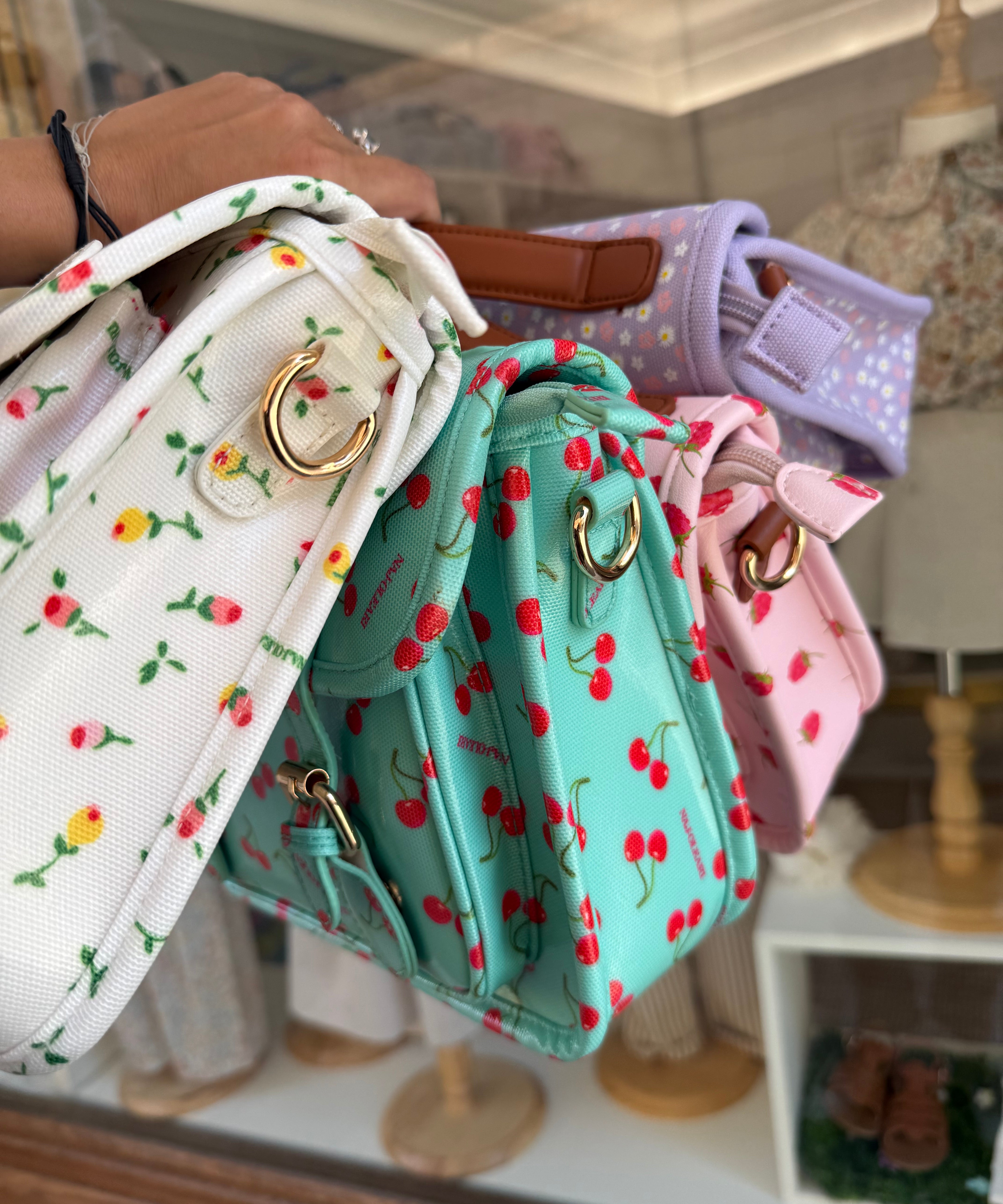Borsa cartella media con tracolla bianco con fiorellini colorati Naj-Oleari