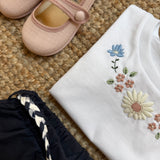 T-shirt crop ricamata fiorellini Time to Bloom 133310