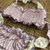 Costume LAB bikini in cotone righe rosa e bianco con dettagli fiorellini