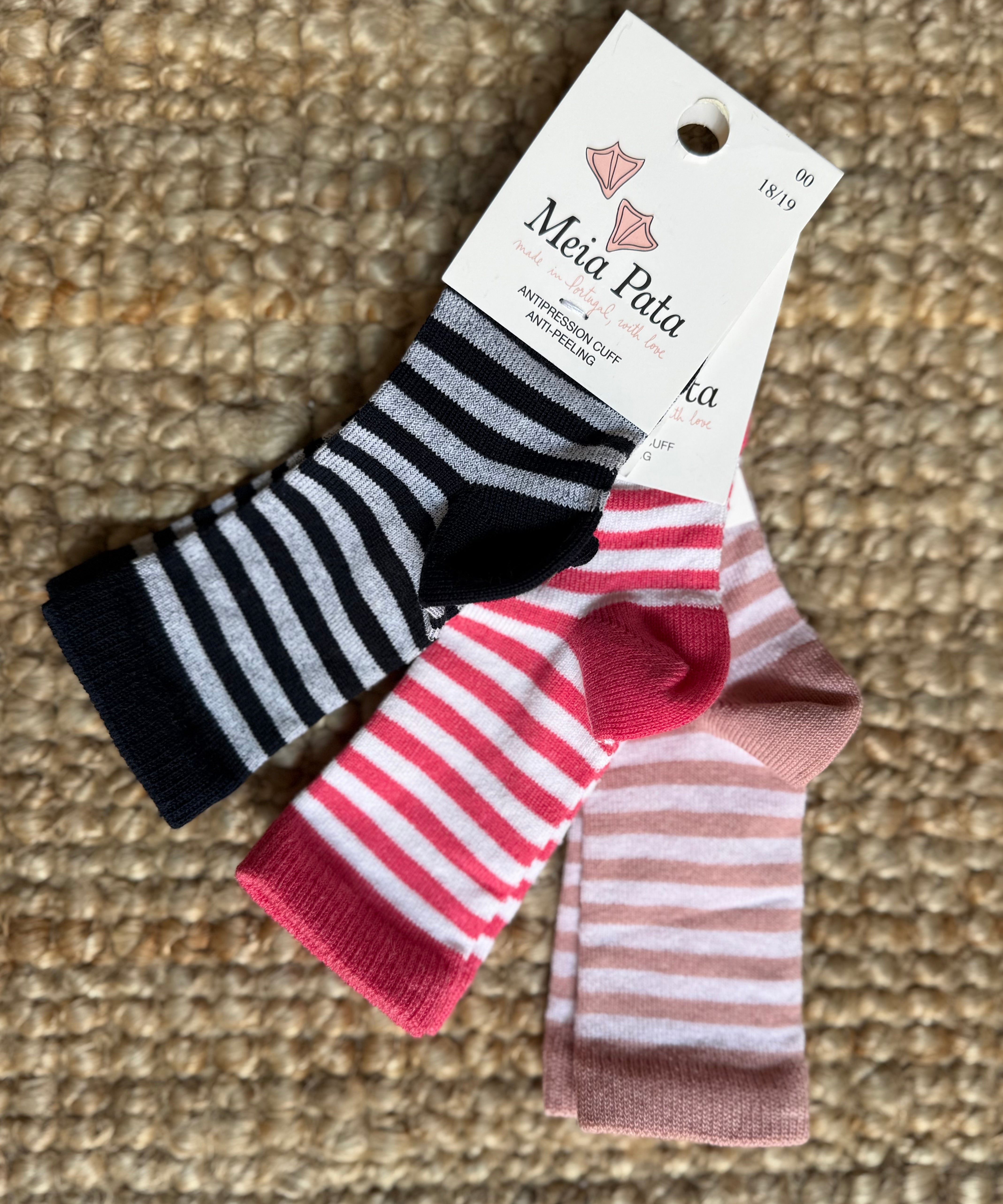 1085M Scalloped Knit Sock