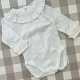 Body con colletto frill ricamato rosa DBI25I02