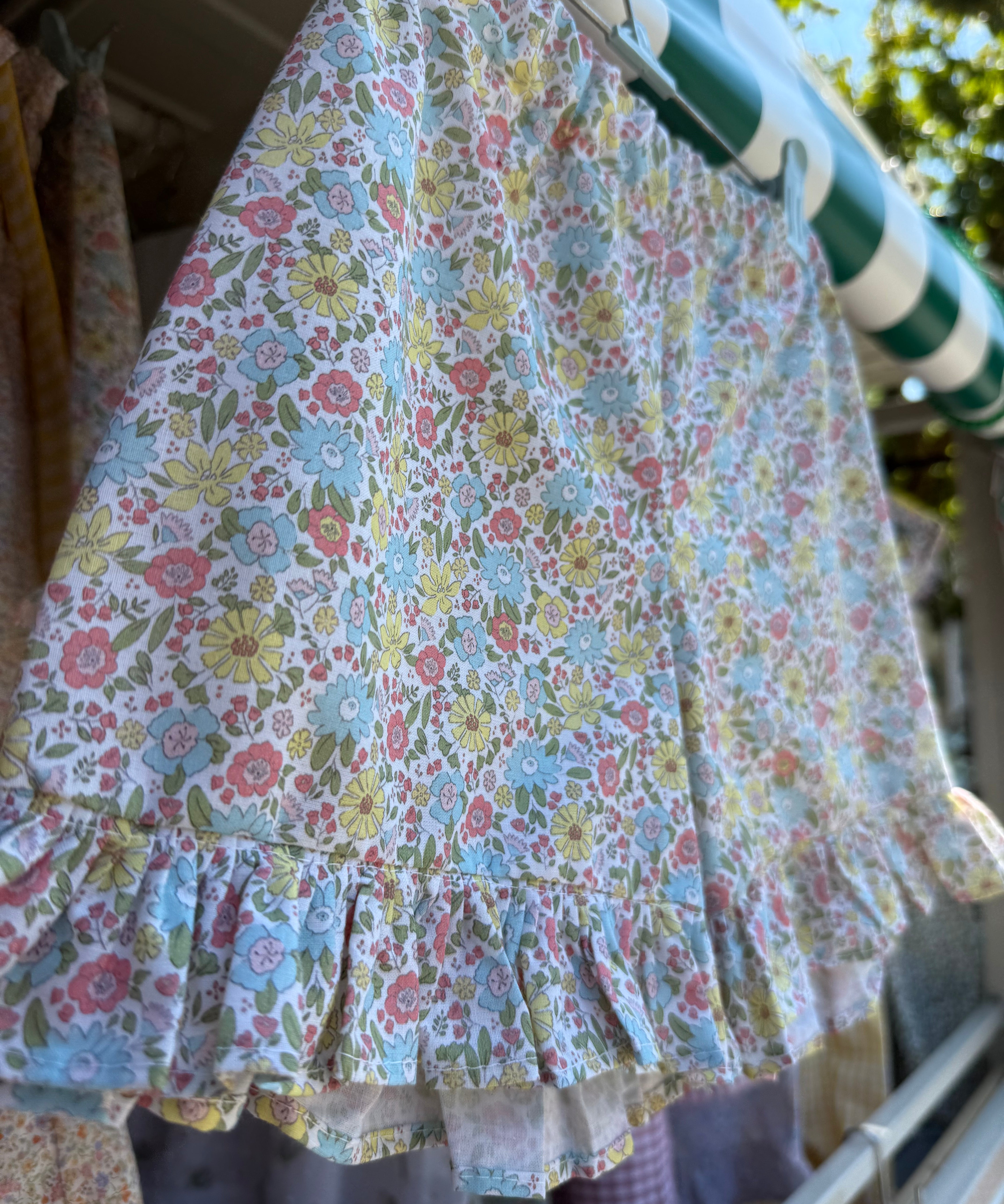 Shorts LAB frill fantasia fiorellini