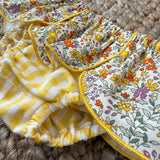 Costume LAB slip in cotone vichy giallo e bianco con cappe fiorellini
