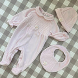 Bavaglino rosa con fiorellino DBI25B17