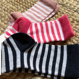 1085M Scalloped Knit Sock