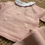 Completo rosa con colletto frill e ricamo fiorellini Mi Lucero x LA NUVOLA LAB I25070