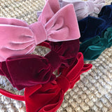 LAB headband covered in velvet with flat bows