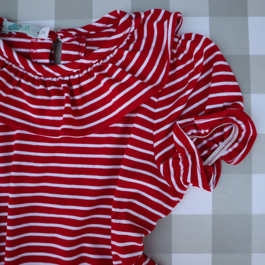 T-shirt Lucia LAB colletto frullo rosso righine bianche mezza manica