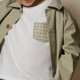 Completo t-shirt e bermuda vichy bianco e oliva Time to Bloom 133006 133001