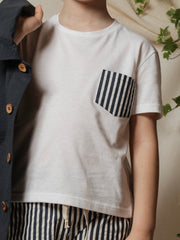 T-shirt taschino a righe blu e bianco Time to Bloom 133508