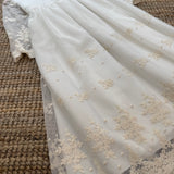 Gold and white formal dress C1