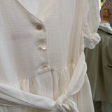 Gold and white formal dress C1