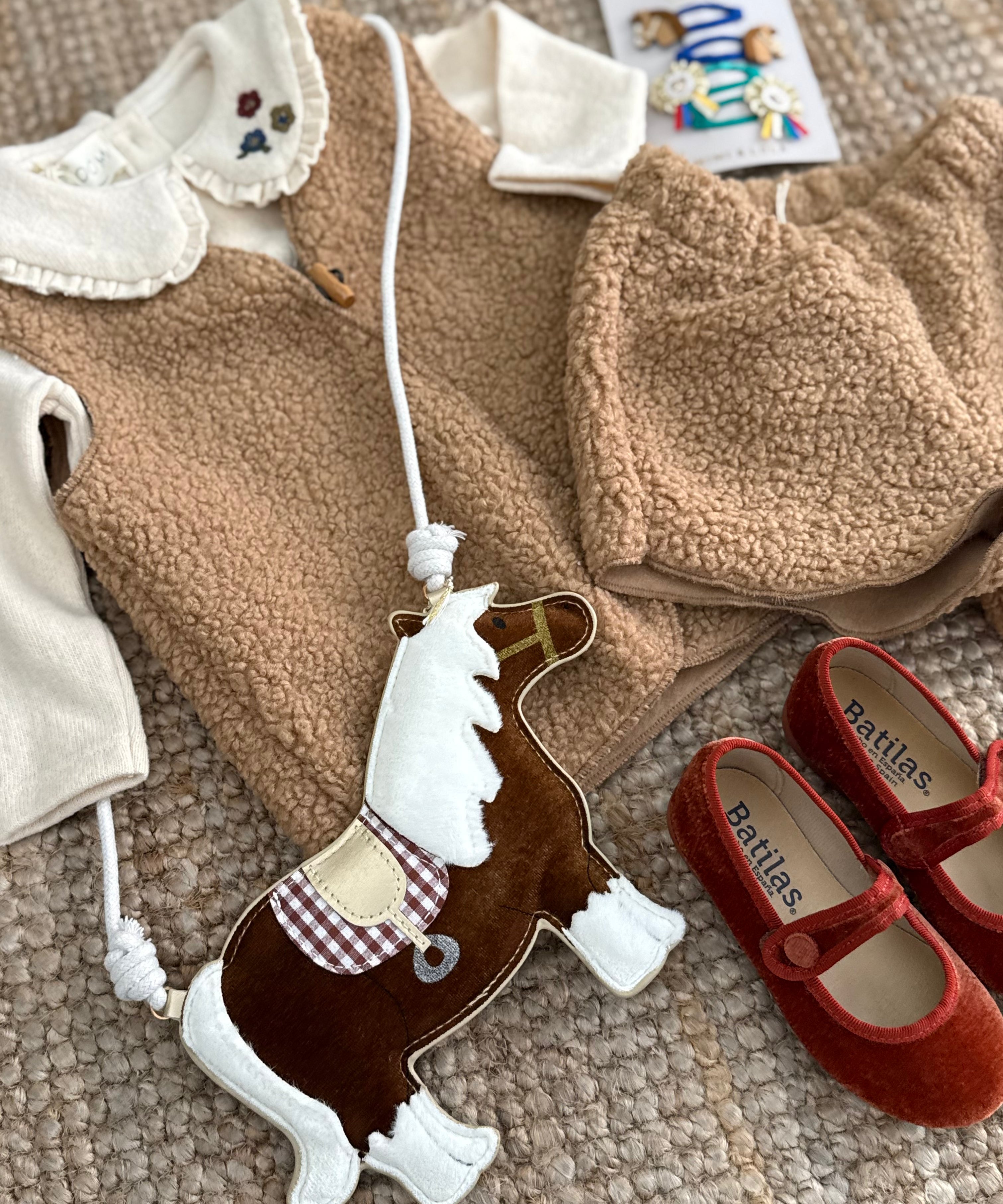 Completo teddy gilet e shorts 138901 138902 Time to Bloom