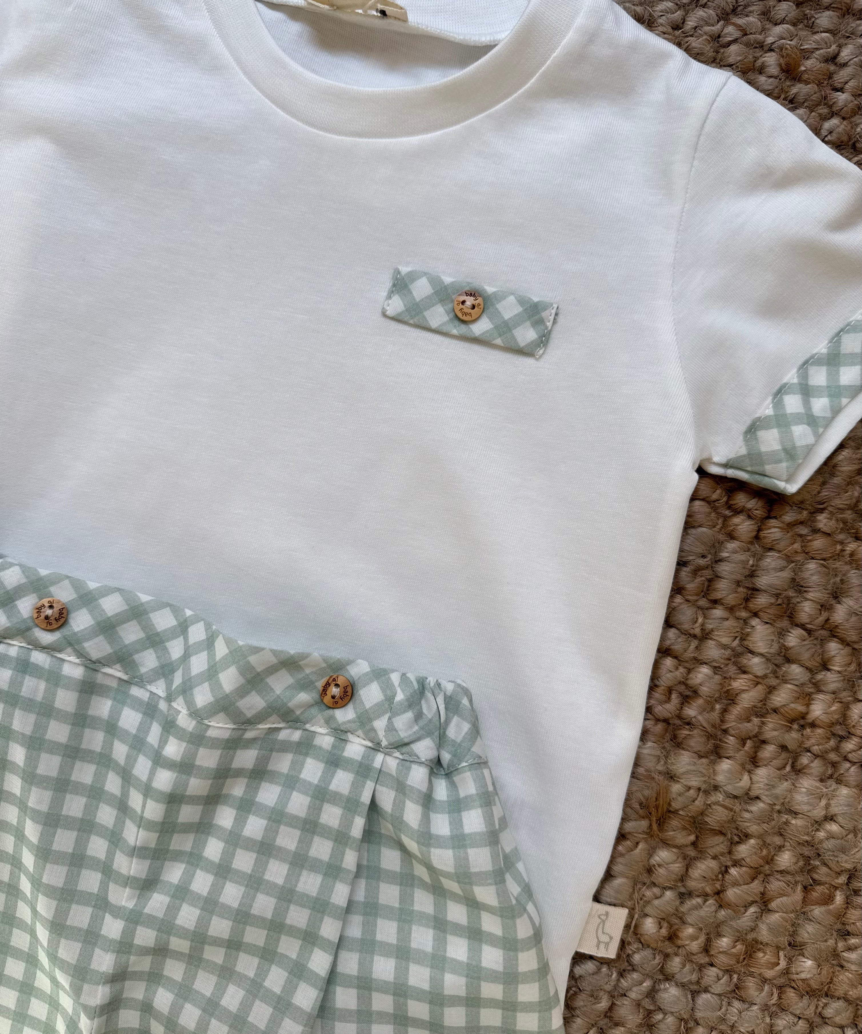 Completo t-shirt e bermuda latte e menta PI83B Baby Gi