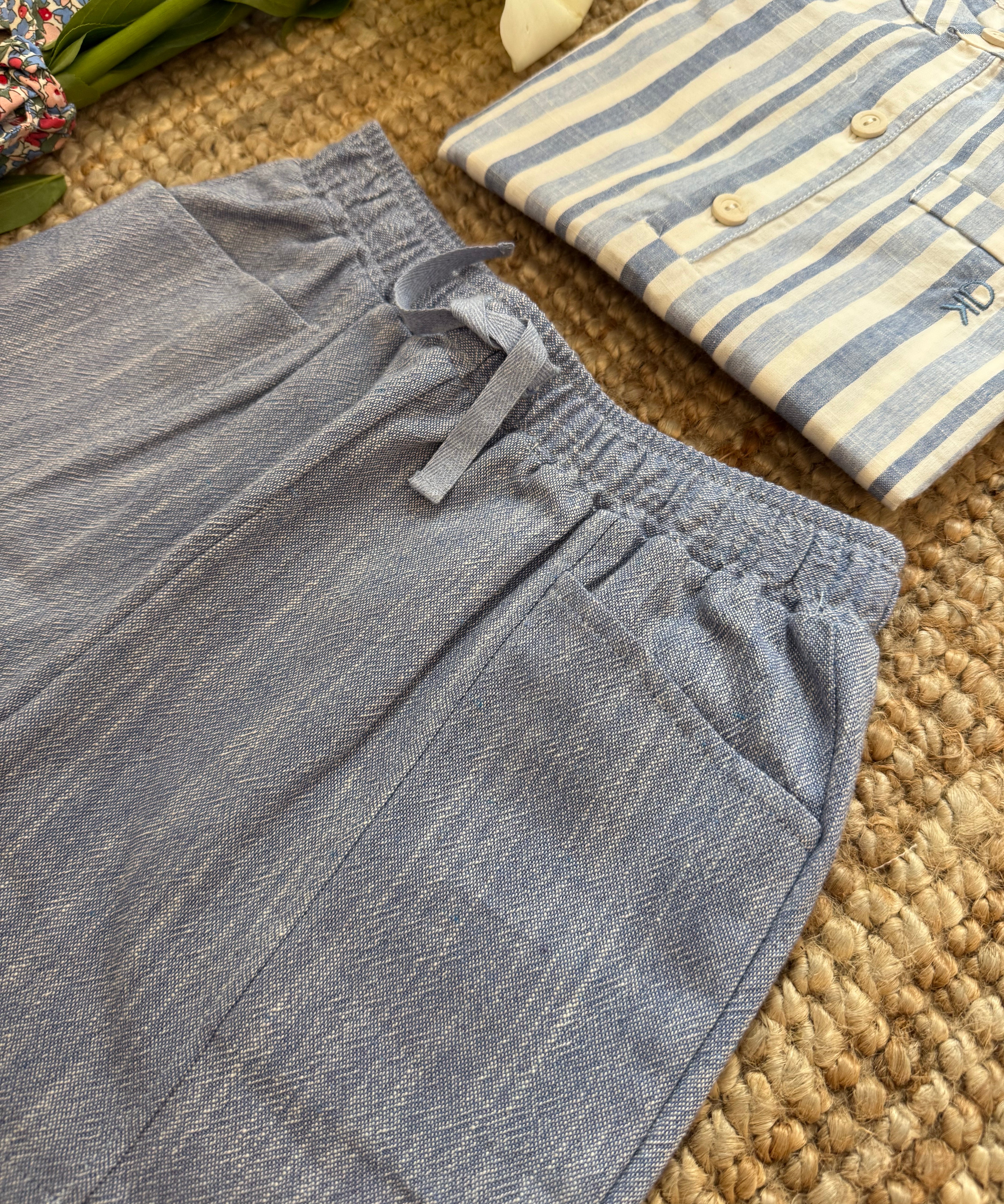 Bermuda azzurro DK620