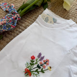 T-shirt LAB mezza manica ricamata a mano bouquet