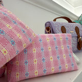 Beauty pochette cubotto LAB fiorellino rosa